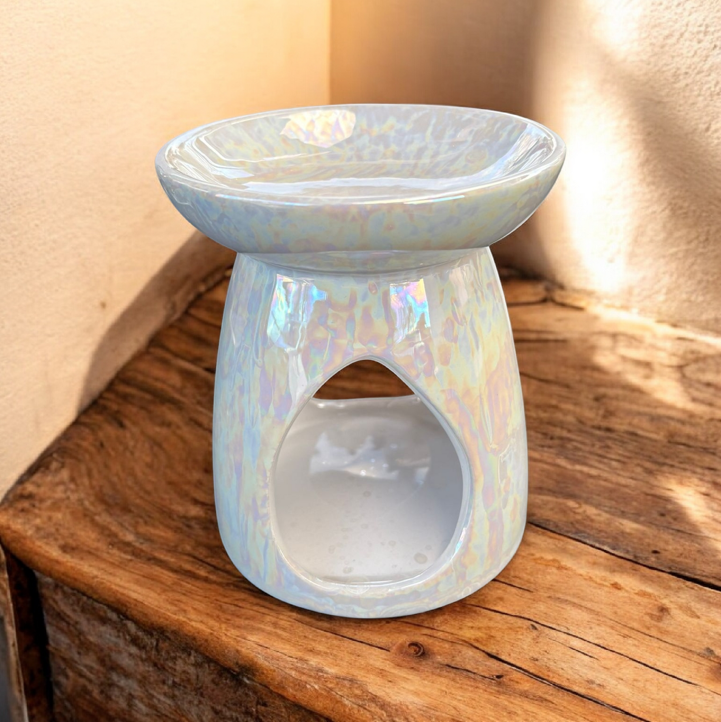 Deluxe White Teardrop Pearlised Wax Melt Burner 14cm