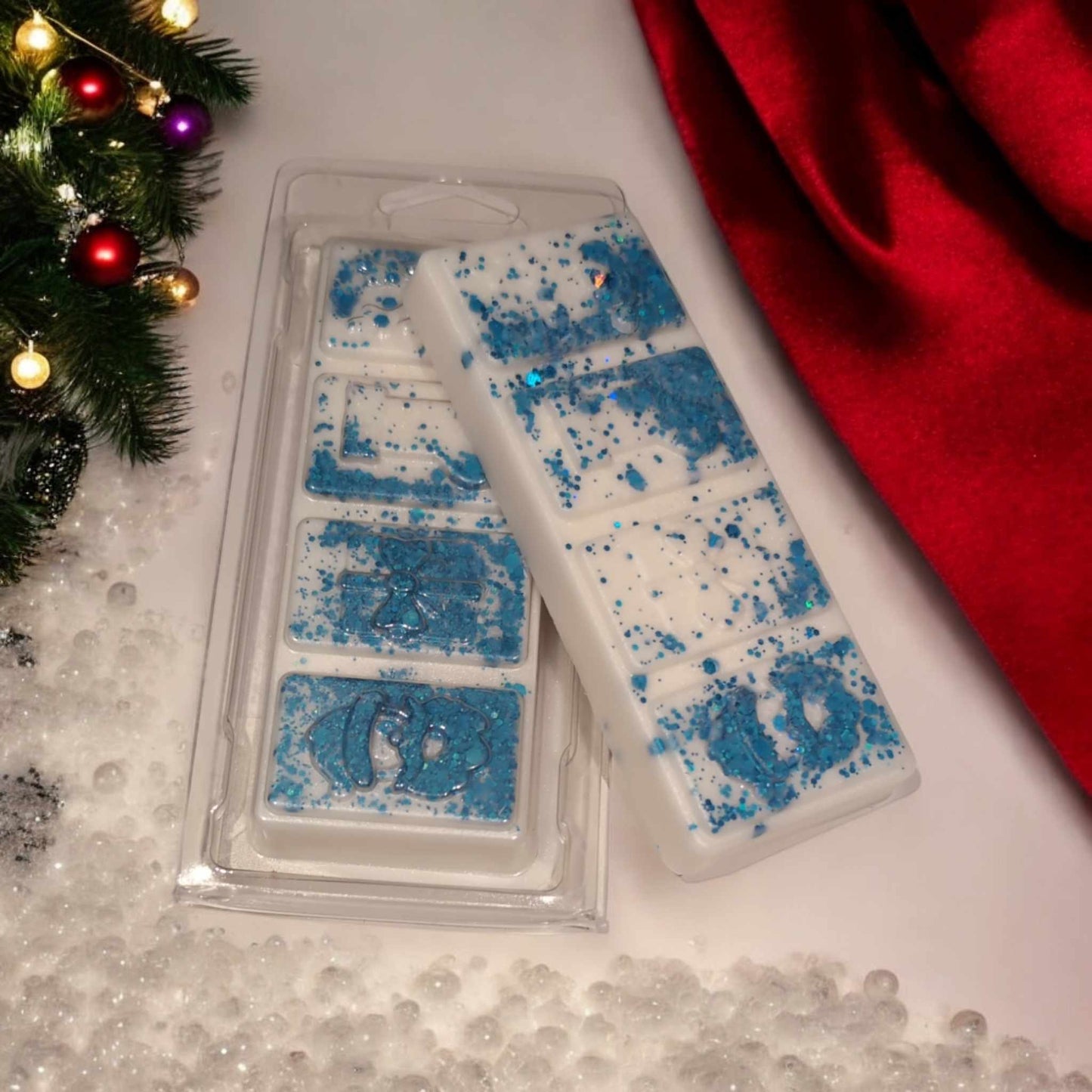 Snow Globe Clam Snap Bar