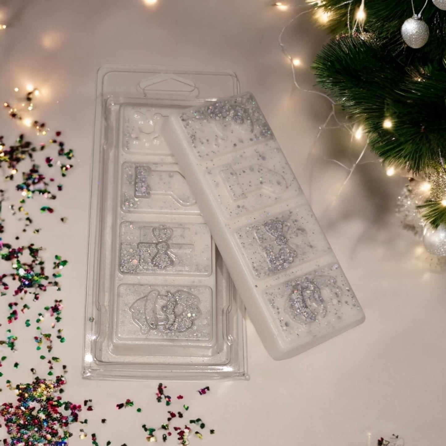 Sugar Dusted Snowflakes Clam Snap Bar